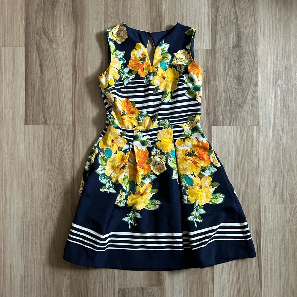 Casual/Formal Dress